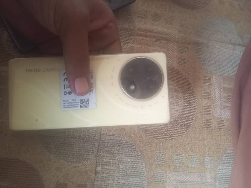Tecno CAMON 30S 0