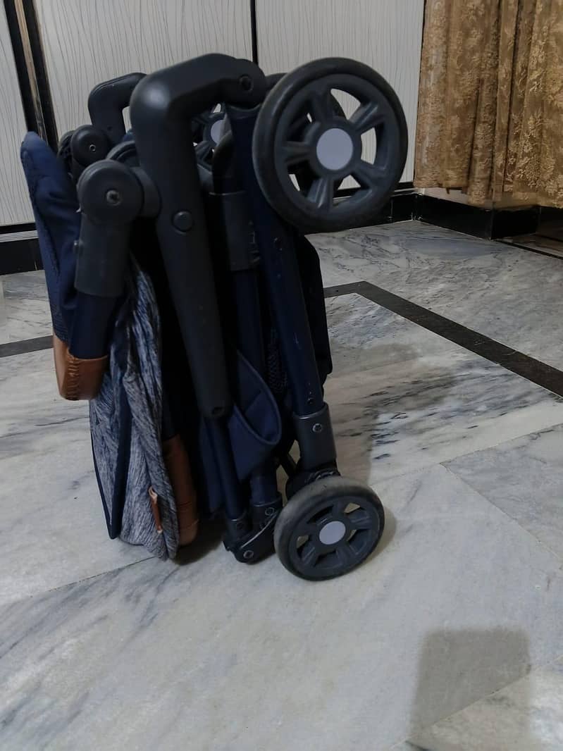 imported stroller 2