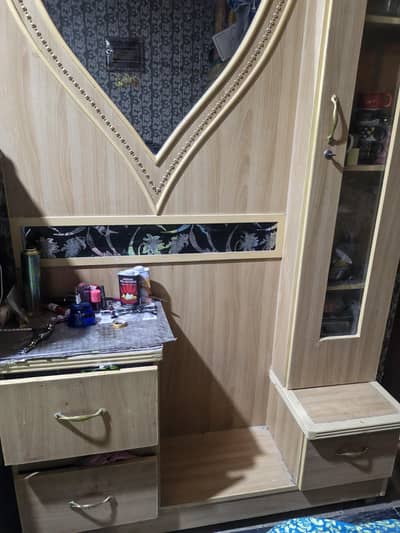Dressing table 10×10 condatiom