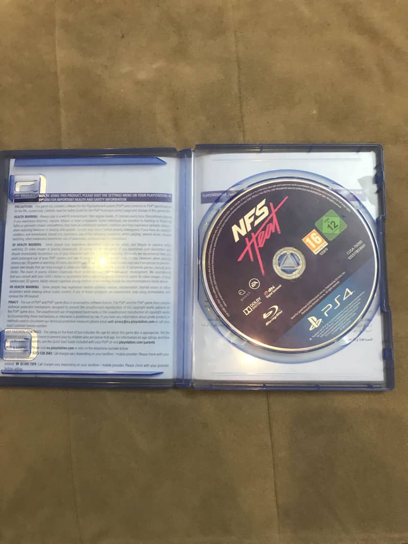 PS4 game discs 12