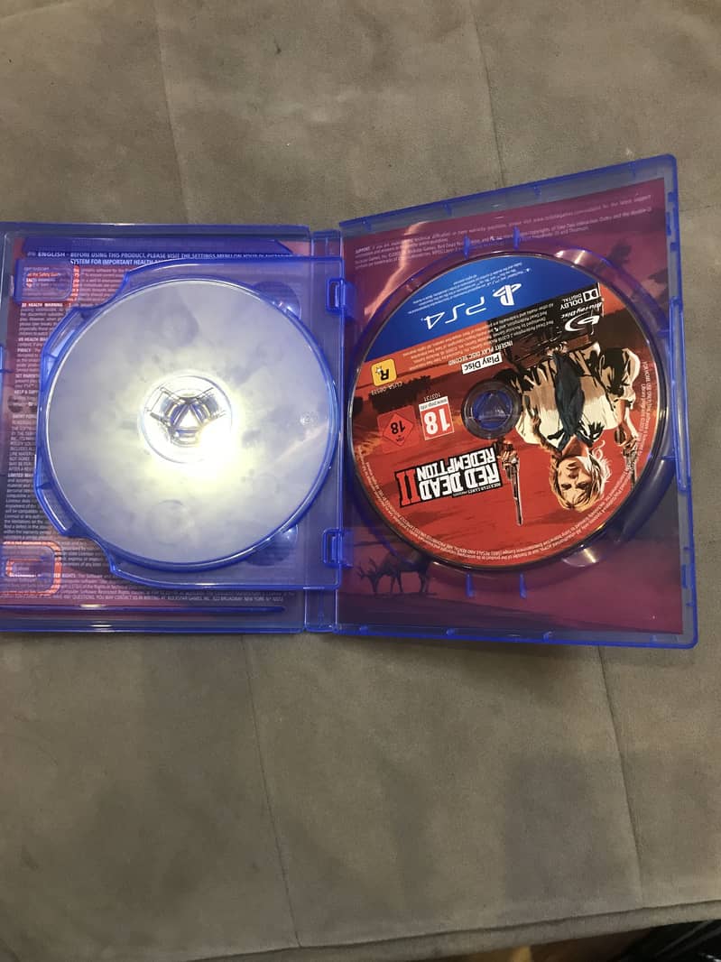 PS4 game discs 14