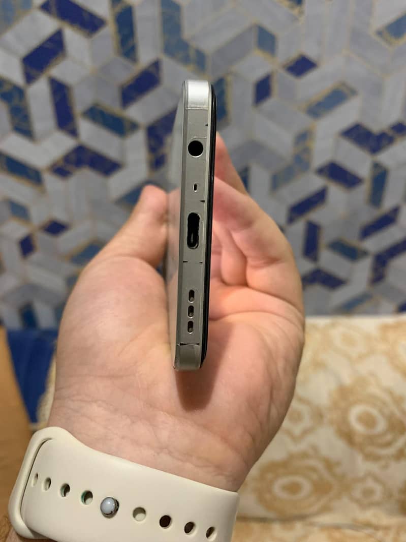 OPPO A3 4
