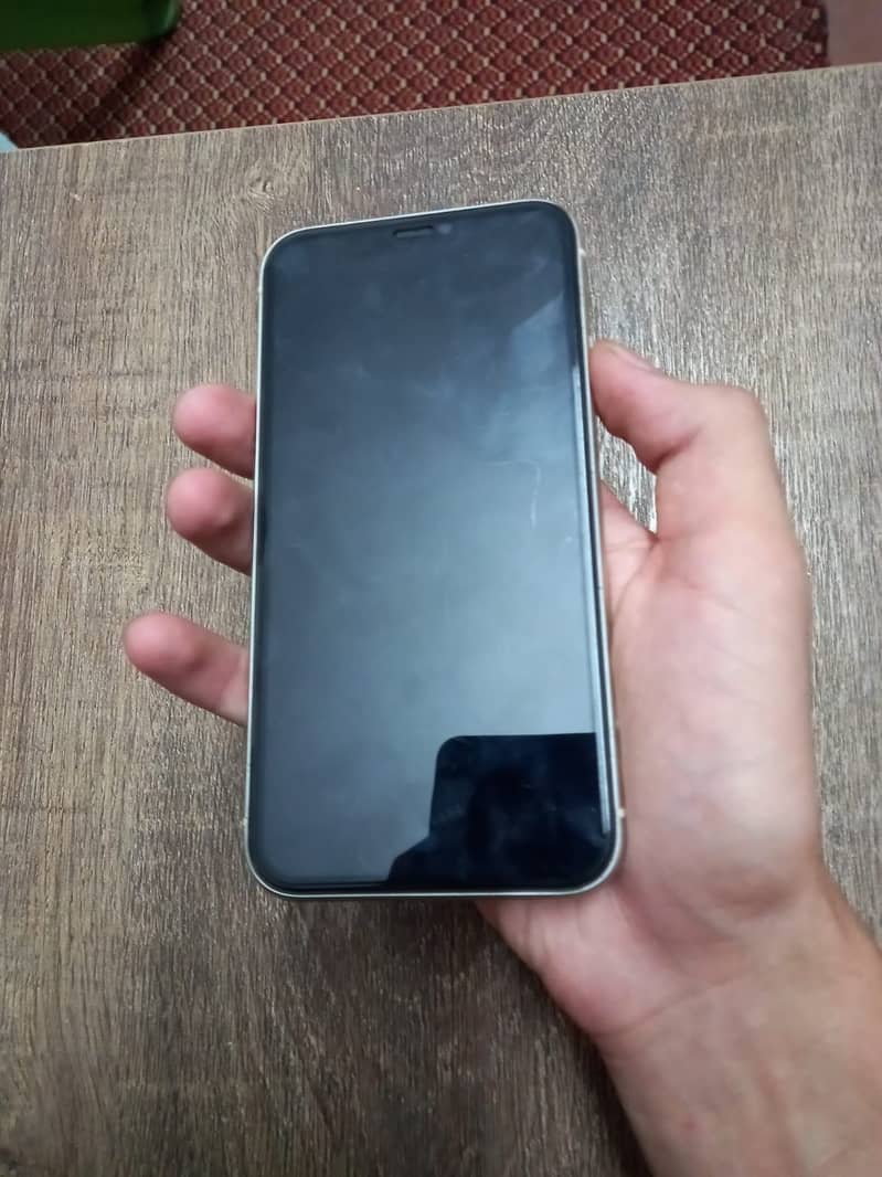 Apple iPhone 11 9