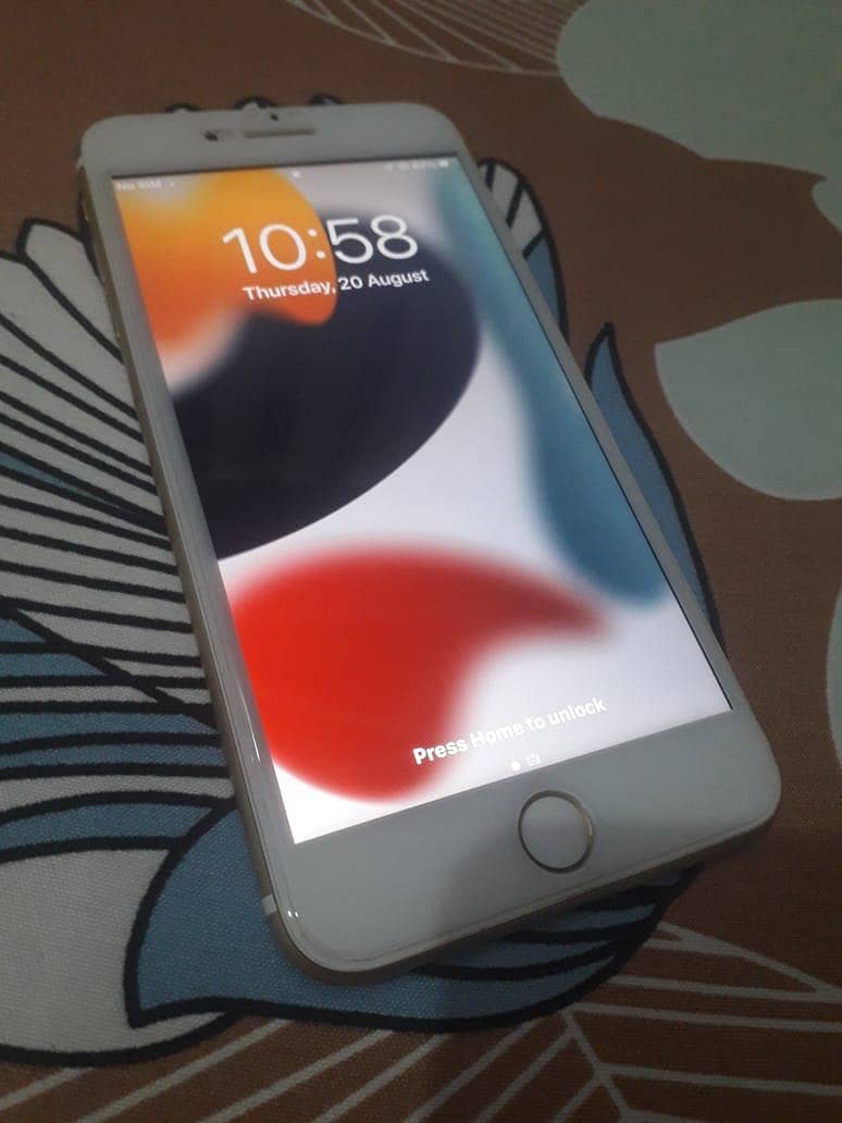 Apple iPhone 7 Plus 3