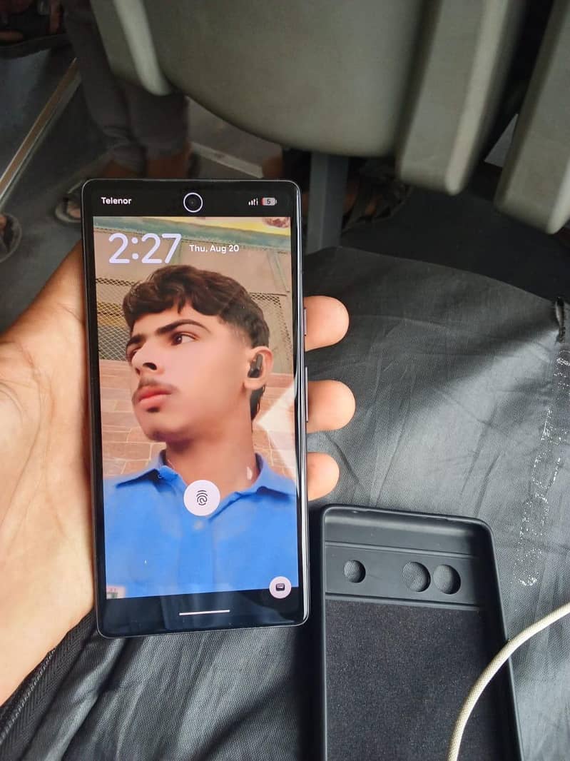 Google Pixel 7a 3