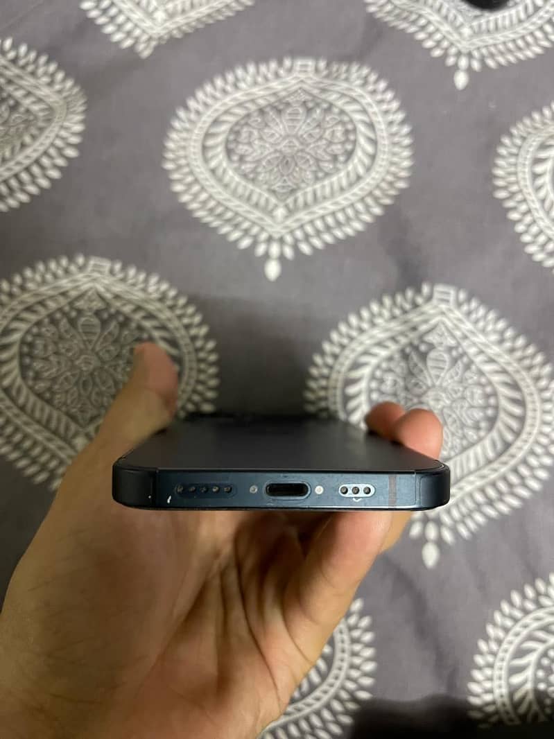 IPHONE 13 3