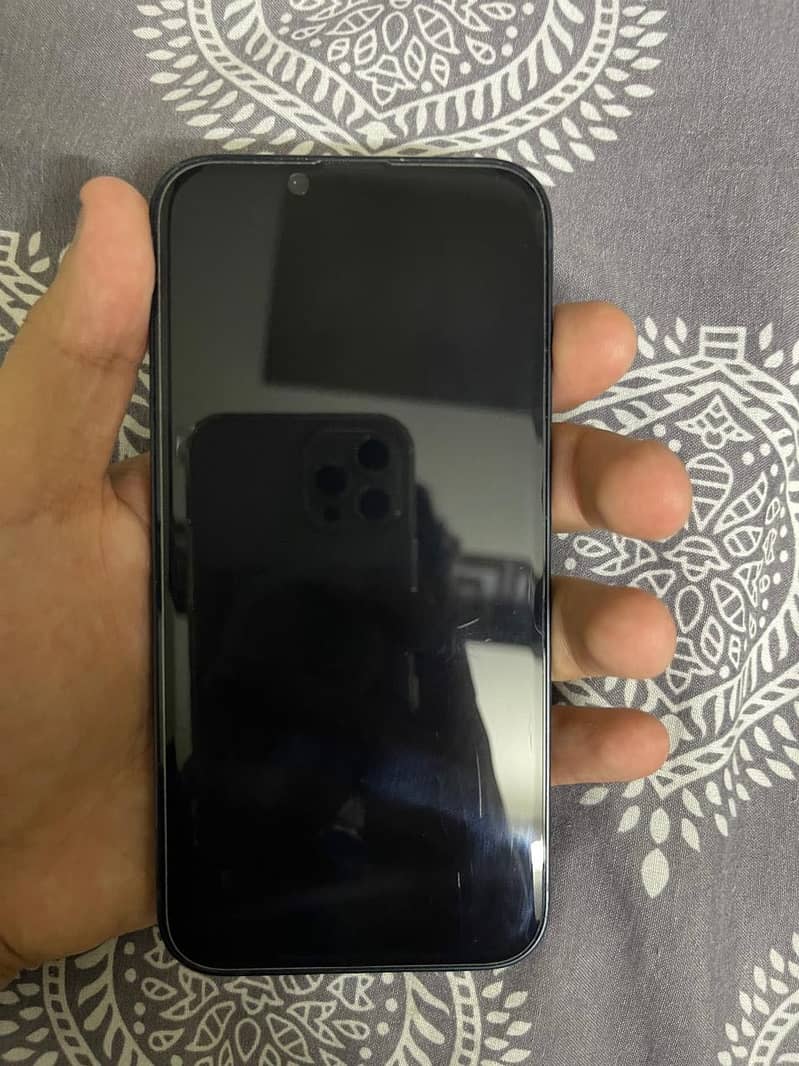 IPHONE 13 4