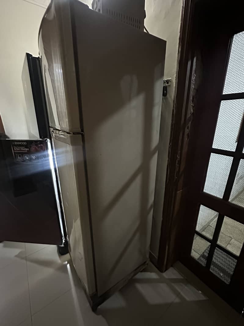 Dawlance Fridge Good Condition 1
