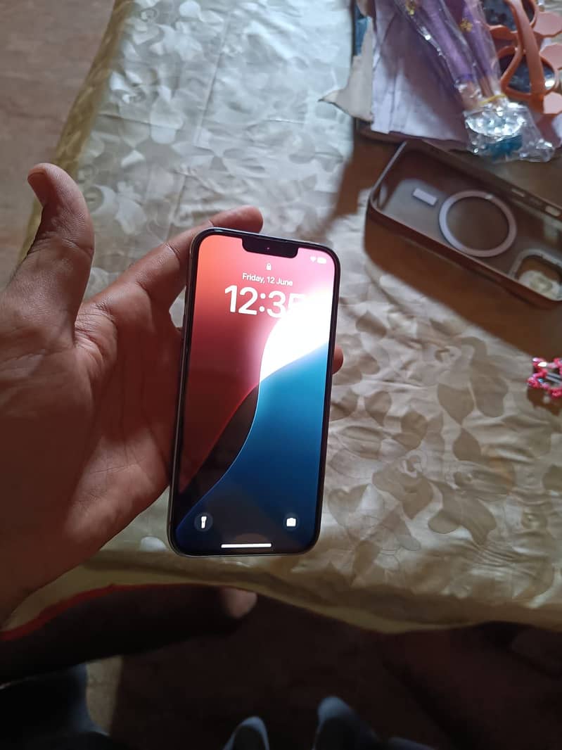 Apple iPhone 14 0