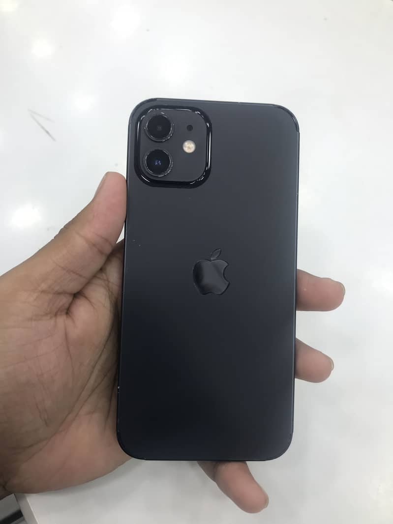 Apple iPhone 12 0