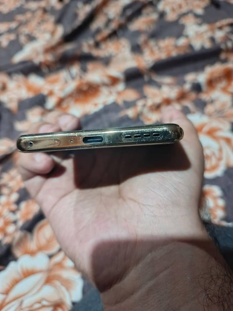 Infinix Note 40 Pro 1