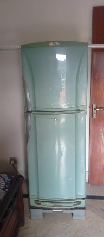 Rerigerator for urgent sale
