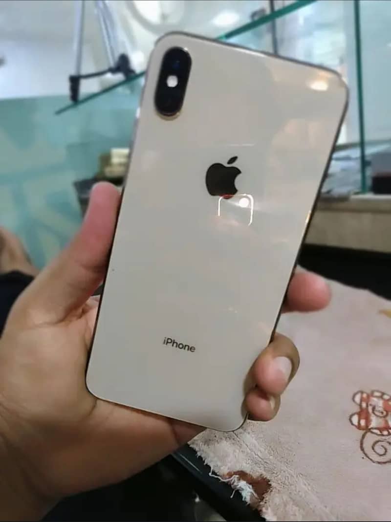 Apple iPhone XS Max 0
