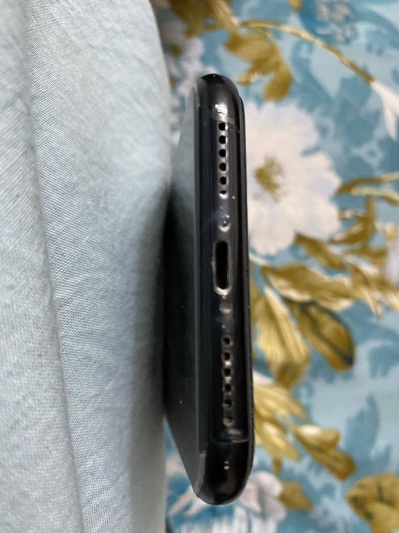 Iphone XR 5