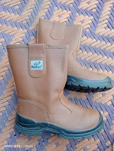Vaultex Safety Shoes