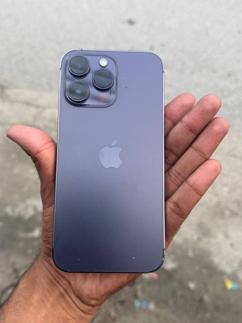 Apple iPhone 14 Pro Max 0