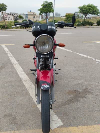 Yamaha YB 125Z in Excellent Condition (Home Used)
