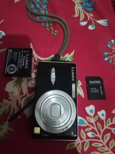 lumix fx 8 optical image stable camera.