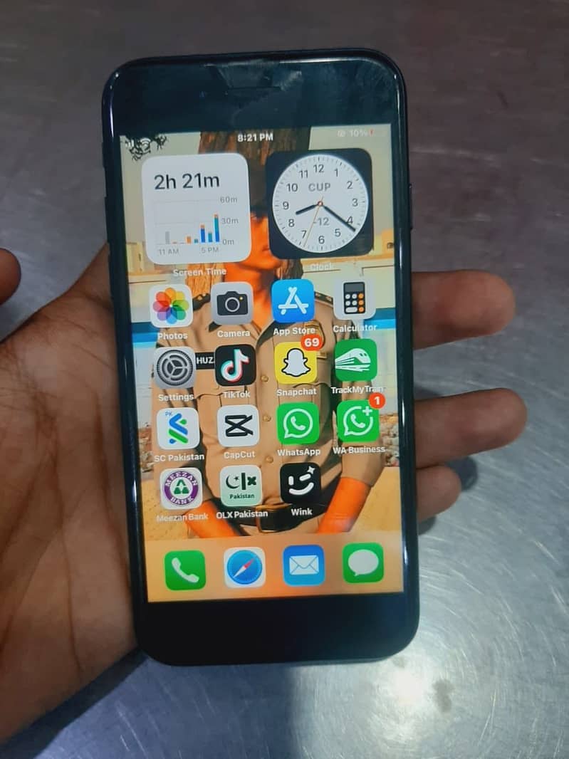Apple iPhone 8 8