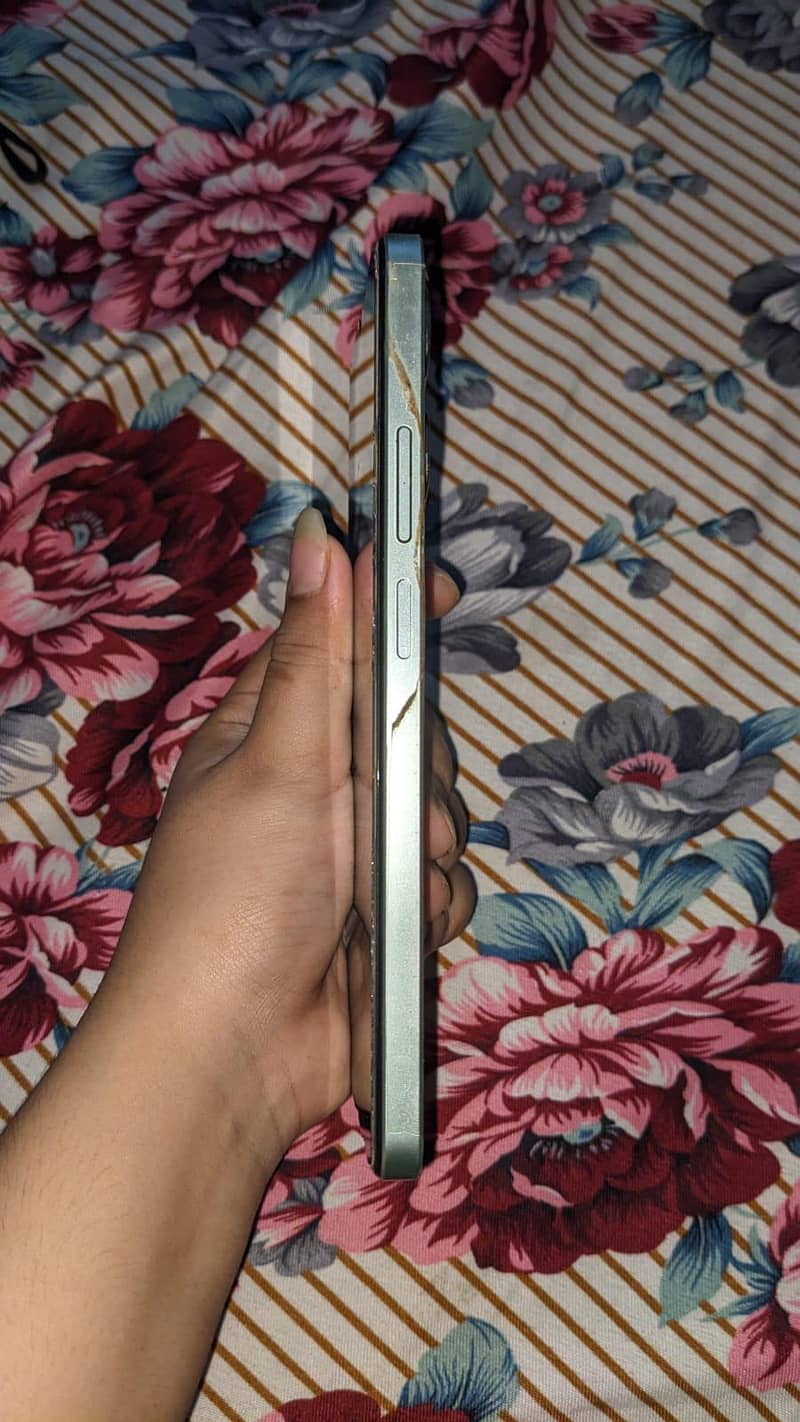 Realme Note 60x 2