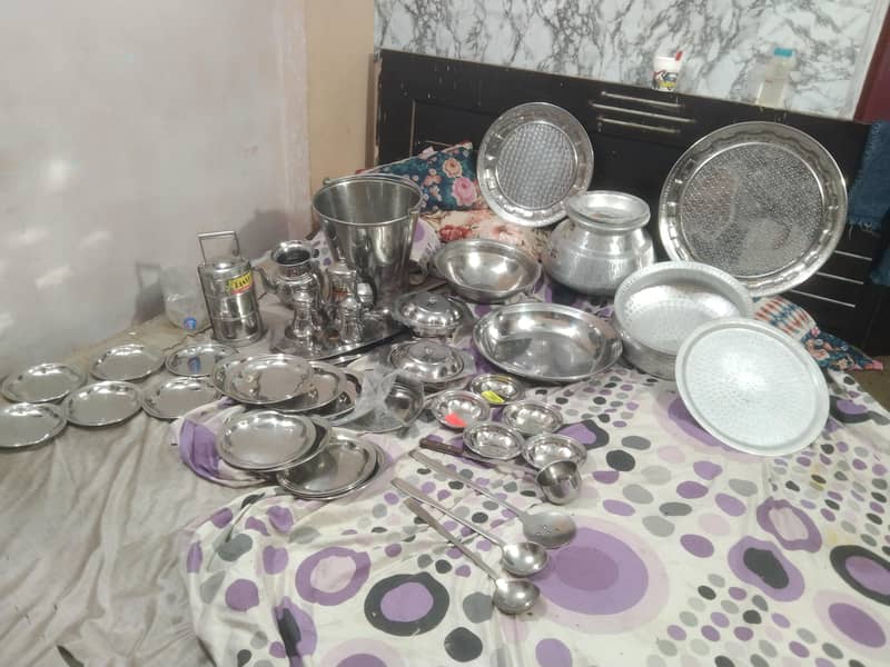 crockery 4