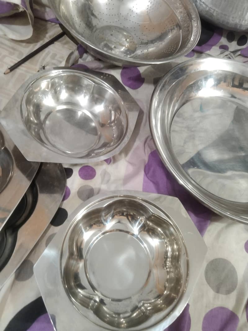 crockery 8