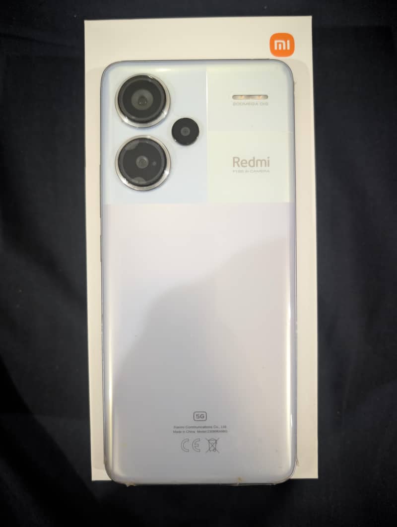 Xiaomi Redmi Note 13 Pro Plus 3