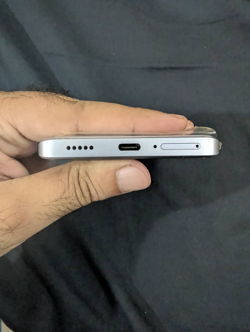 Xiaomi Redmi Note 13 Pro Plus 5