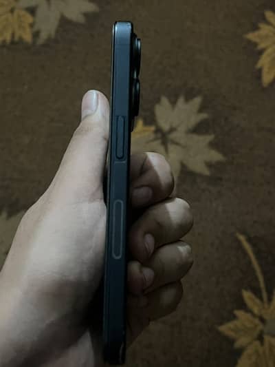 Apple iPhone 15 Pro
