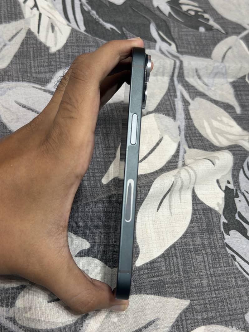 Apple iPhone 14 1