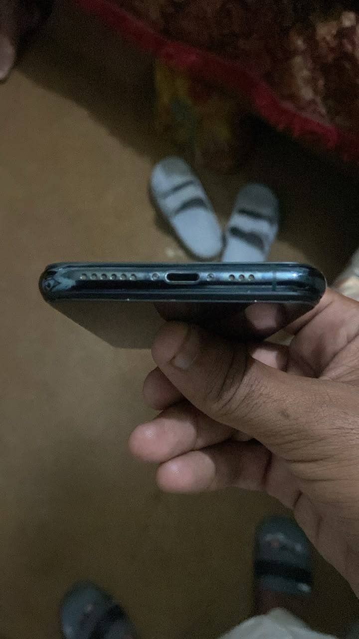 Apple iPhone 11 Pro 0