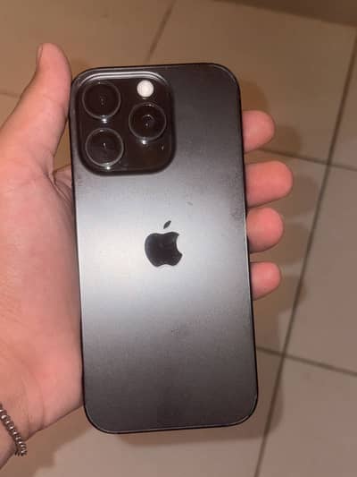 Apple iPhone 16 Pro