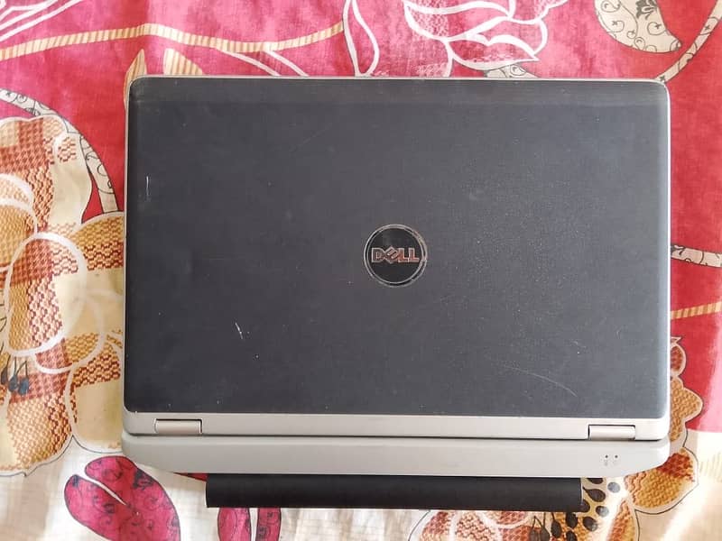 Laptop 0