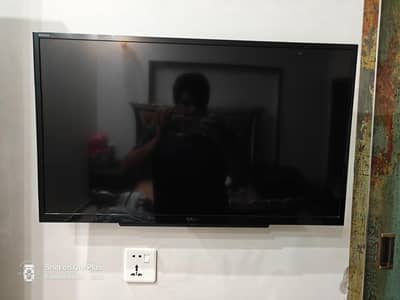 Sony 32 inches Led