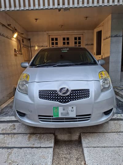 Toyota Vitz 2006
