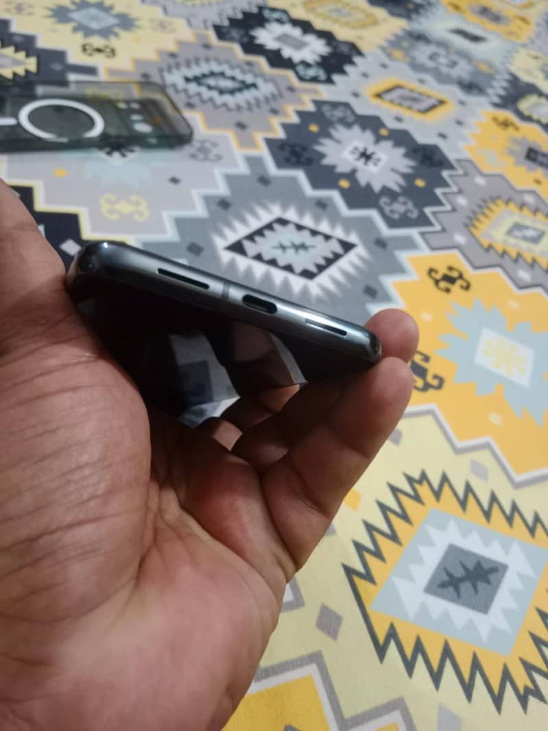 Google Pixel 8 Pro 4
