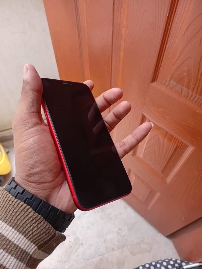 Apple iPhone 11 5