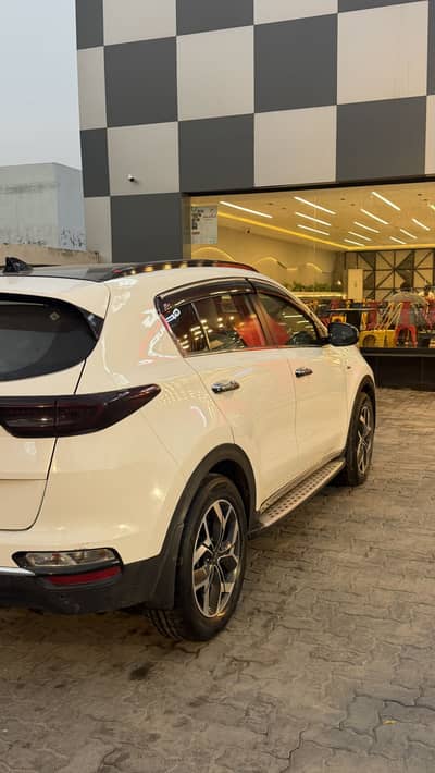 KIA Sportage awd 2021