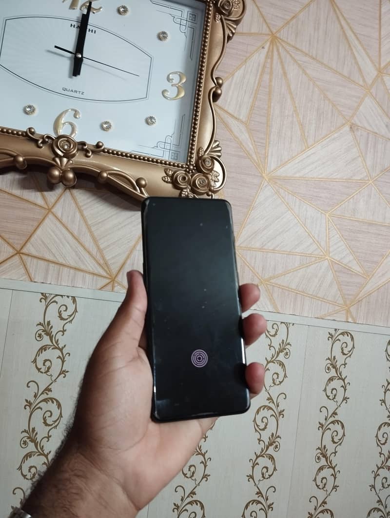One Plus 10 Pro5g 5