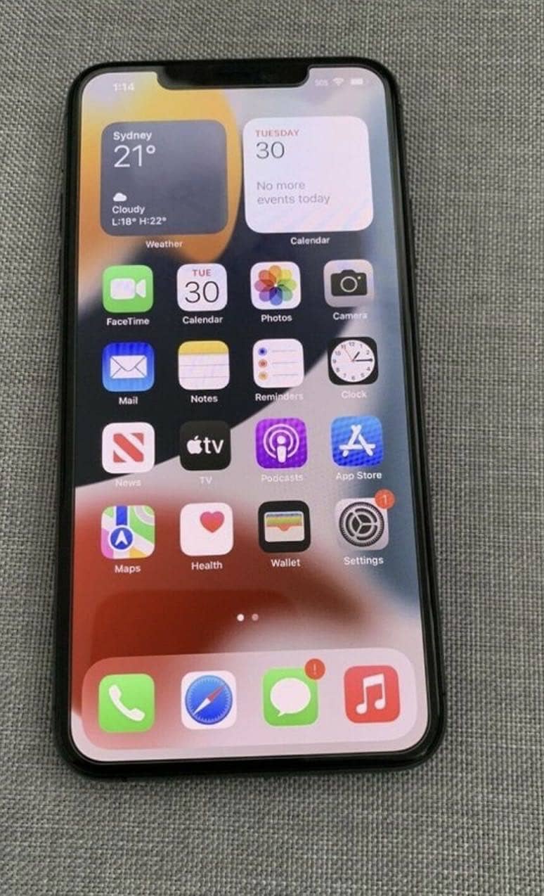 Apple iPhone 11 Pro 2