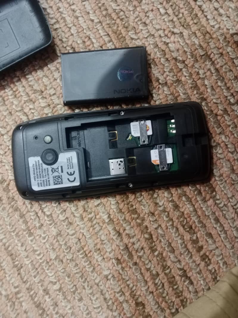 Nokia 210 4