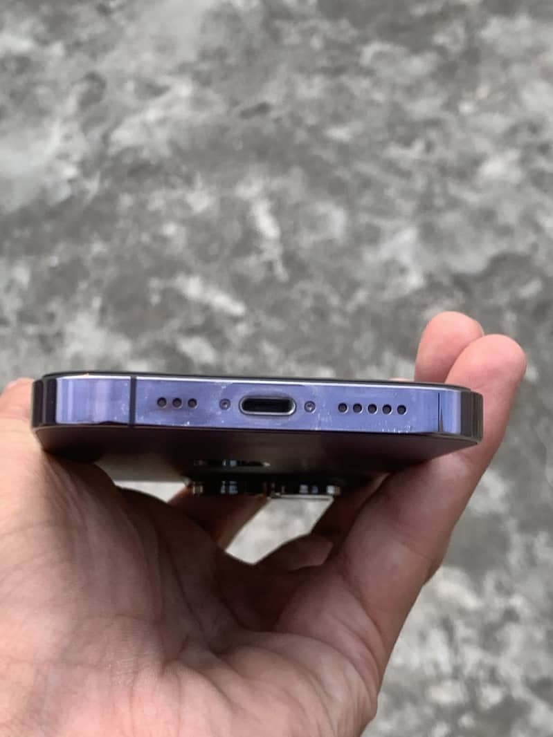 Apple iPhone 14 Pro 3