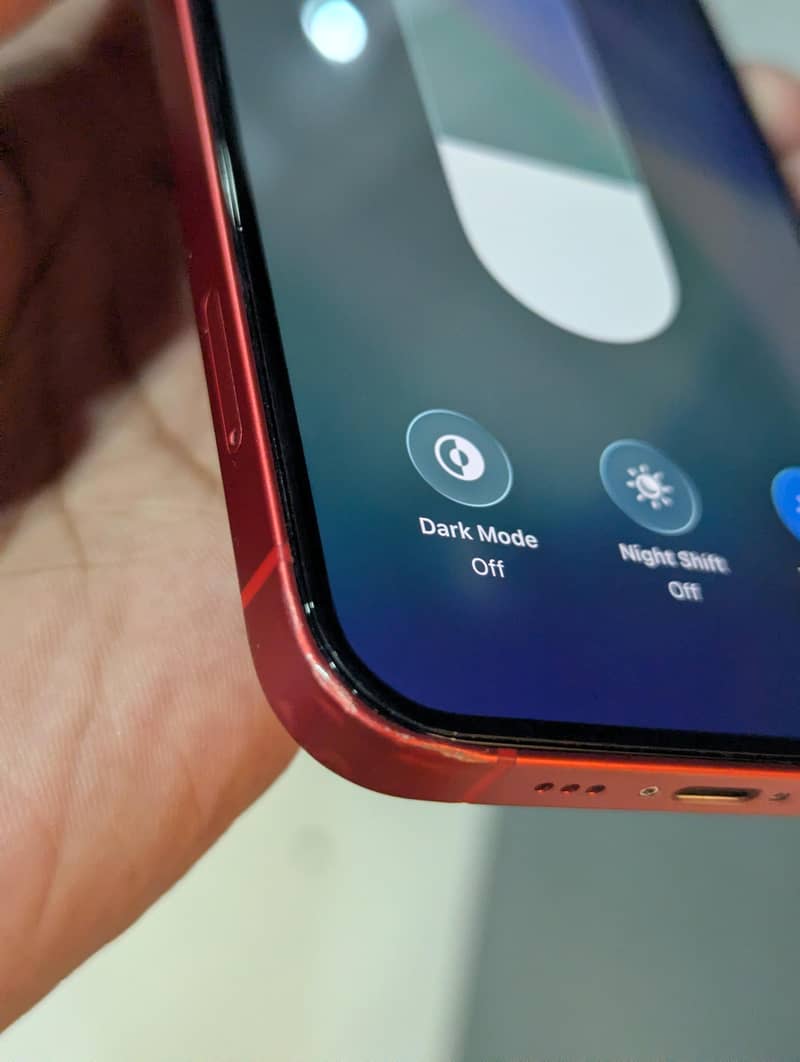 Apple iPhone 12 4