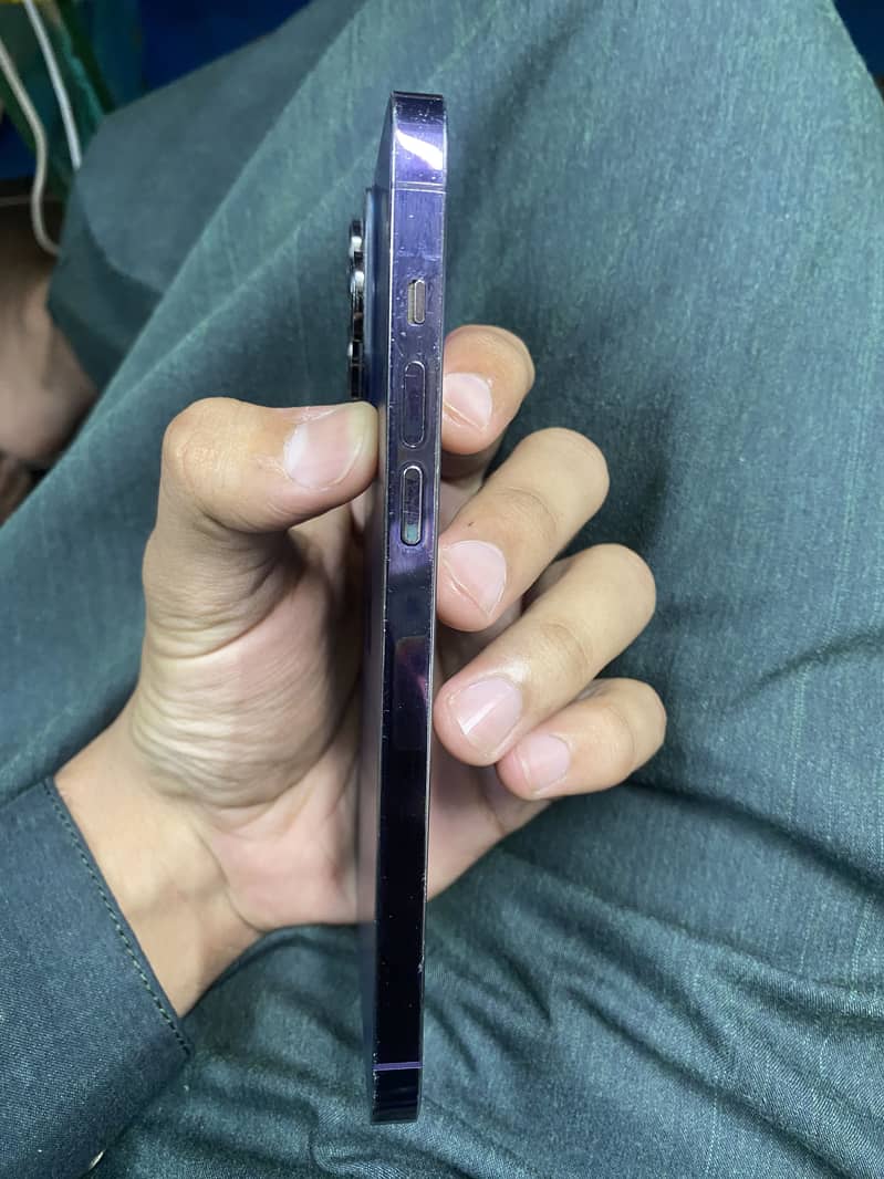 Apple iPhone 14 Pro Max 5
