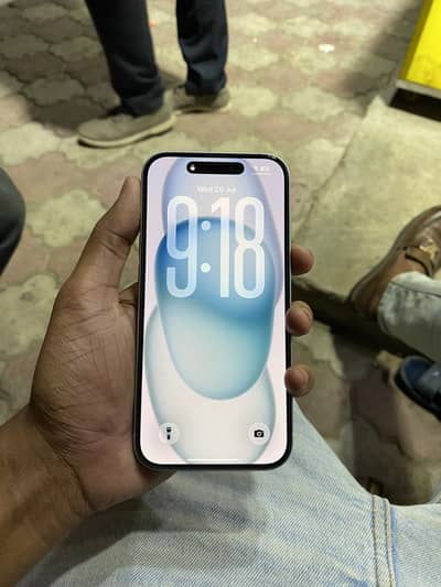 Apple iPhone 15