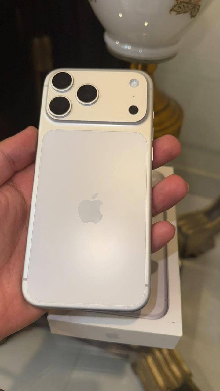 iphone 17 pro max 0