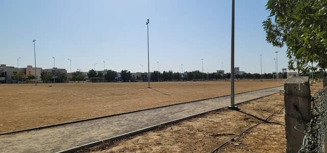 125 Square Yards Residential Plot Boulevard Category on T For Sale