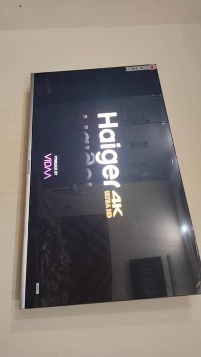 LED smart tv