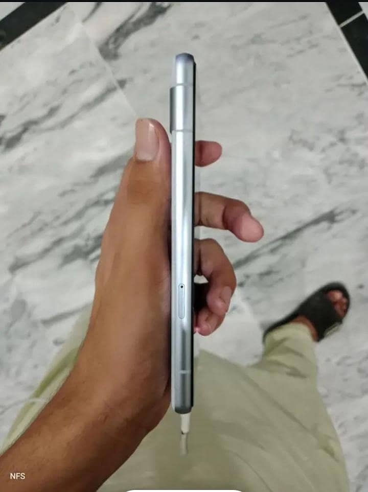 Google Pixel 7a 1