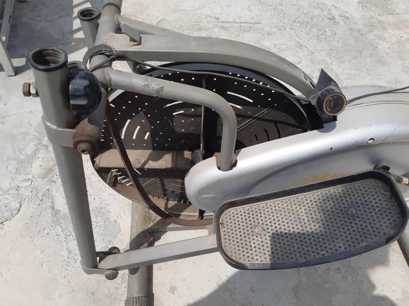 exercise machine Elliptical 3